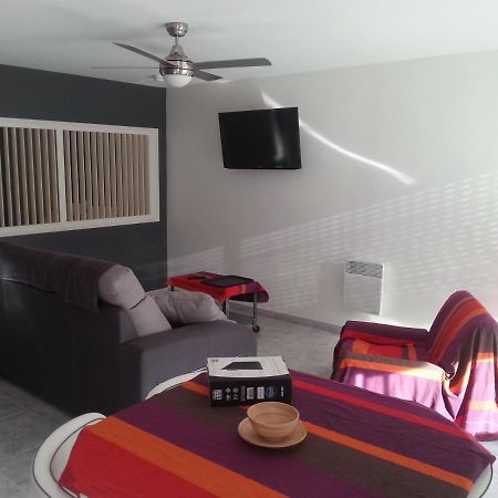 T2 50M2 Belle Vue Calme Centre Port Parking Apartment Agde Bagian luar foto