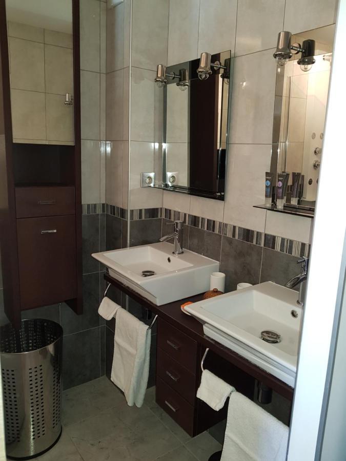 T2 50M2 Belle Vue Calme Centre Port Parking Apartment Agde Bagian luar foto